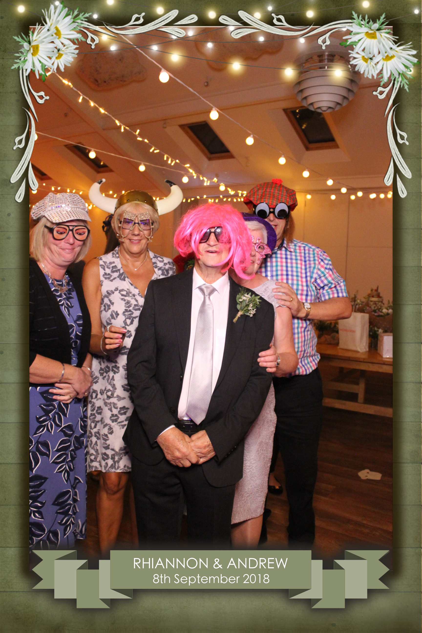 Rhiannon & Andrew's Wedding | View more photos from the event at images.mobile-photo-booth.com/u/MobilePhotoBoothUK/Rhiannon-Andrews-Wedding
